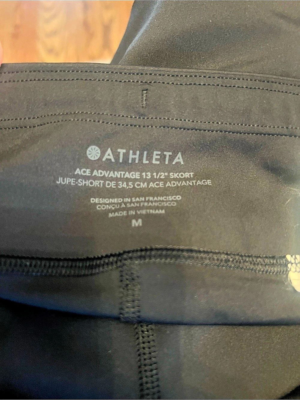 Athleta Ace Advantage 13 1/2 Skort Athletic Skort in Black Size Medium - Picture 8 of 9